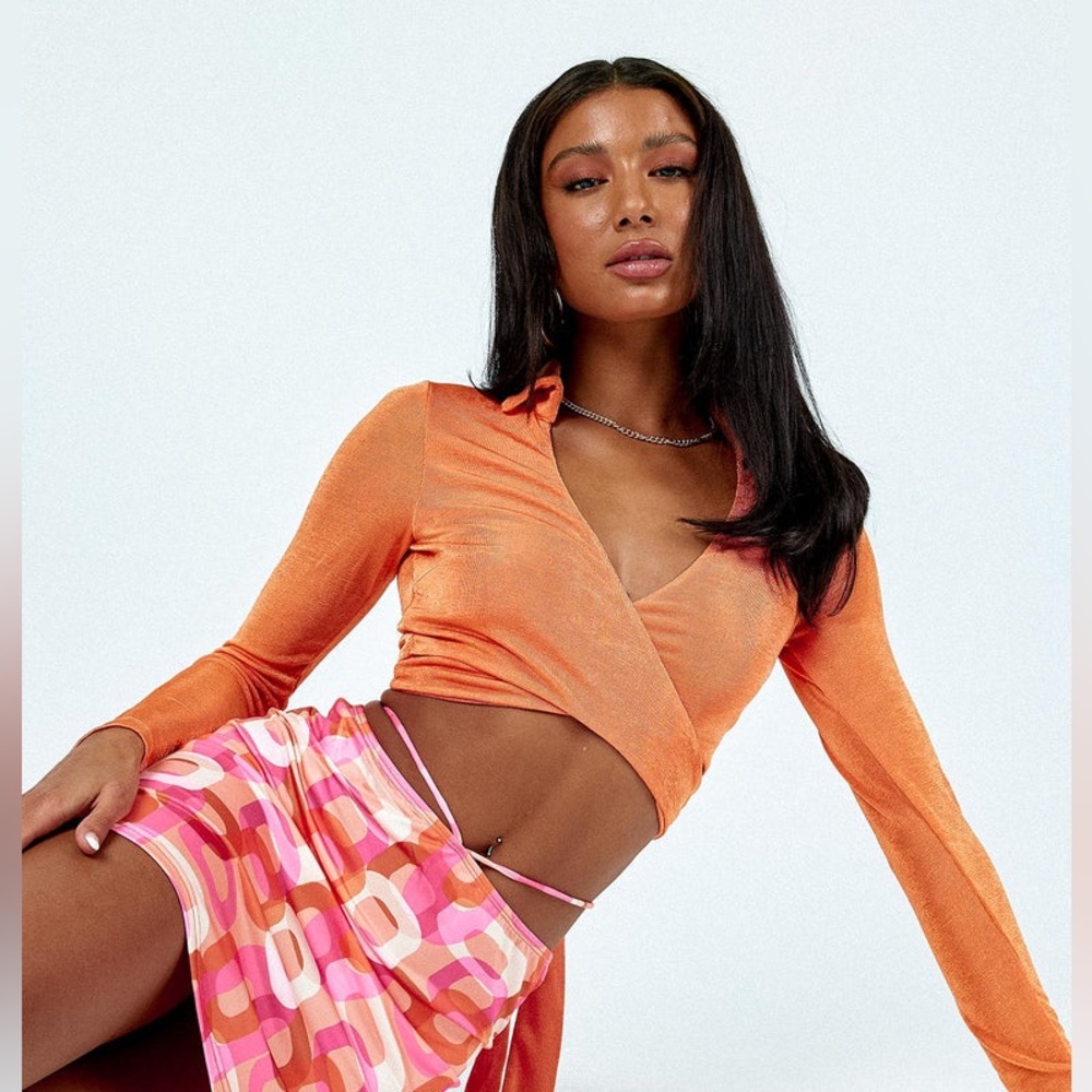 Princess Polly Women’s Size 2 Wrap long Sleeve Top Orange Crop top